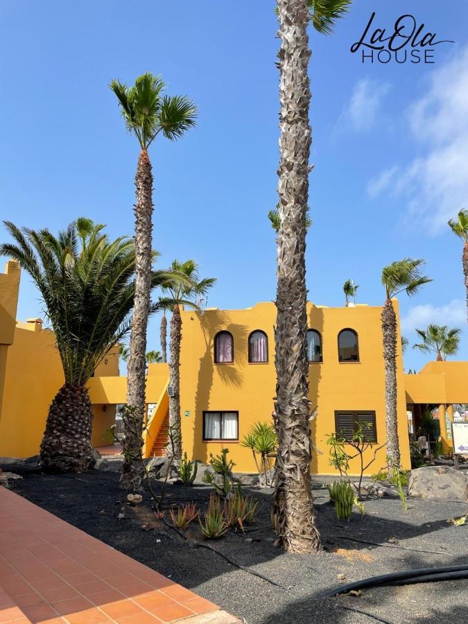 La Ola House Precioso Apartamento Con Piscina Коральео Экстерьер фото