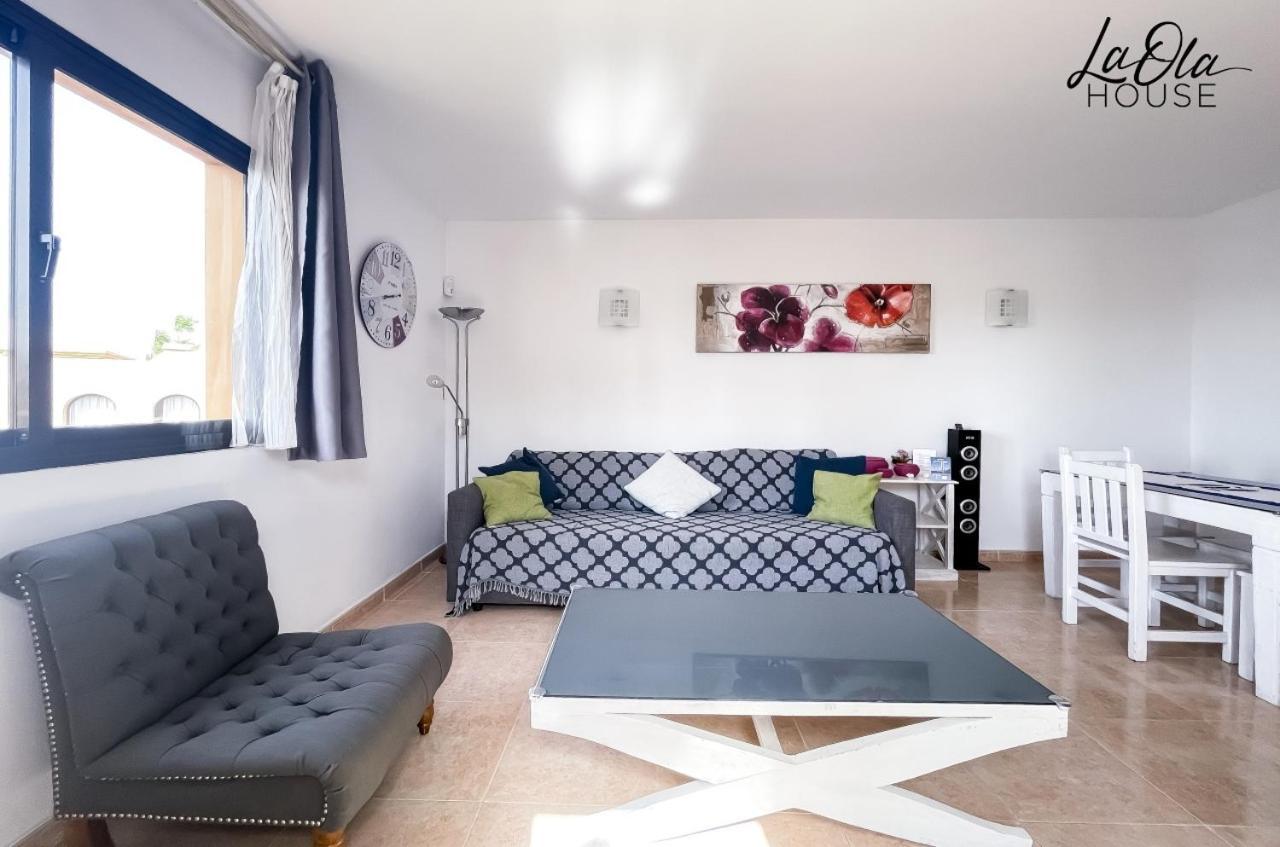 La Ola House Precioso Apartamento Con Piscina Коральео Экстерьер фото